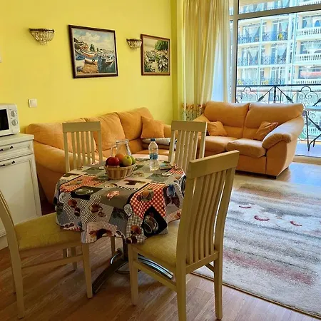 Apartament Atrium 아파트 엘레니테