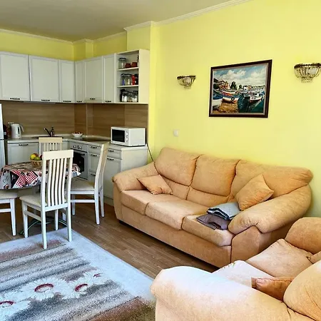 Apartament Atrium 엘레니테